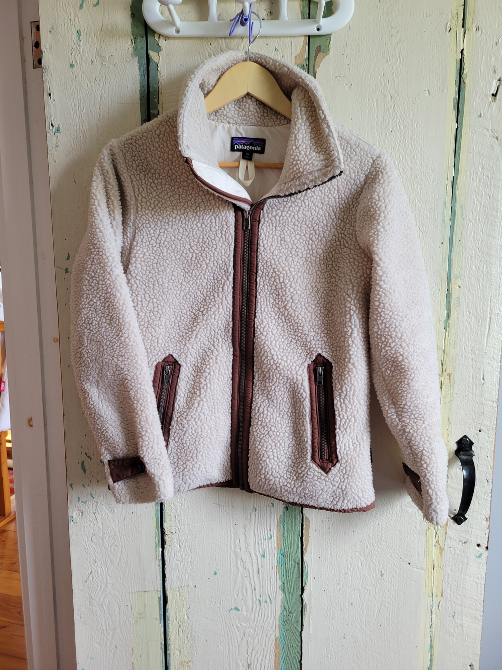Patagonia Women's Cream Sherpa Fleece Jacket